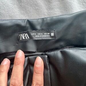 Zara Black Faux Leather Women's Pants